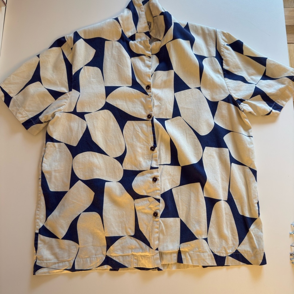 Dusen Dusen - Navy and Cream Abstract Pattern Shirt